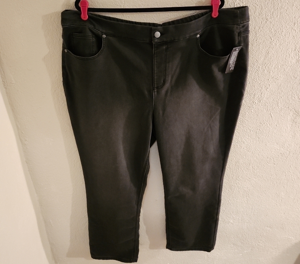 Isaac Mizrahi Live Black Divine Denim Jeans 24W NWT